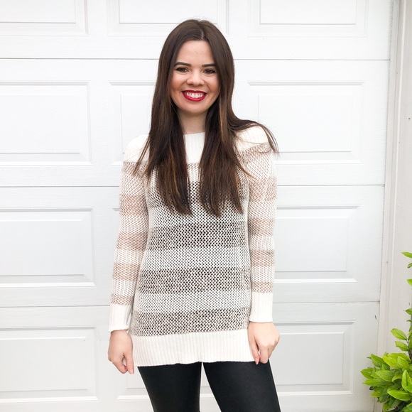 NWT American Eagle Cream Striped Sweater - Picture 1 of 7